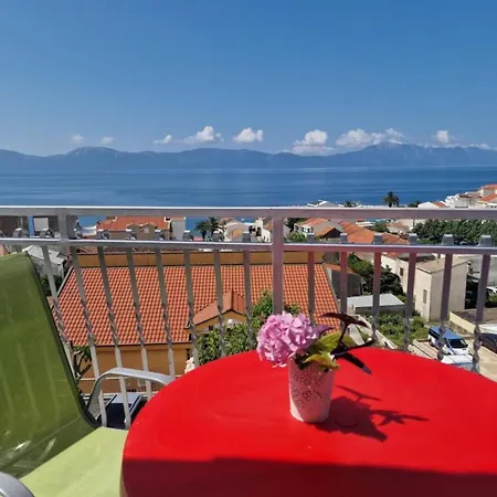 Lora Apartament *