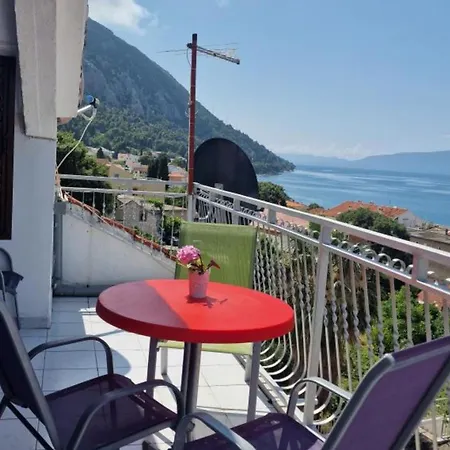 Lora Apartament Gradac (Split-Dalmatia)