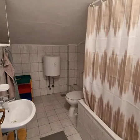 Apartament Lora Gradac (Split-Dalmatia)